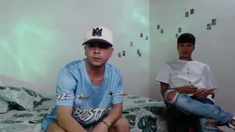 Snapshot of dominic_hanks chatting on July 13, 2:42 pm DOMINIC AND ANDREW online show from July 13, 2:42 pm