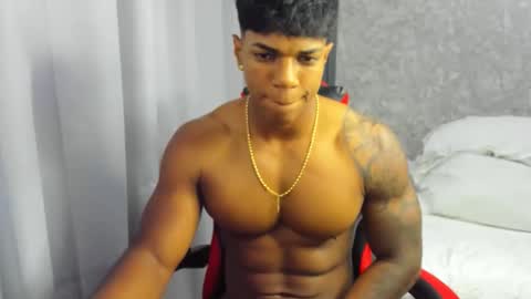 dominic_sg online show from June 2, 3:41 am