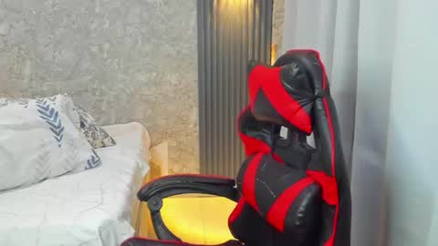 Snapshot of dominic_sg chatting on June 18, 12:09 pm dominic_sg online show from June 18, 12:09 pm