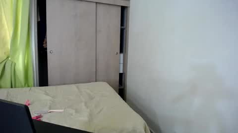 Snapshot of dominic_sofia chatting on May 29, 12:03 pm dominic_sofia online show from May 29, 12:03 pm