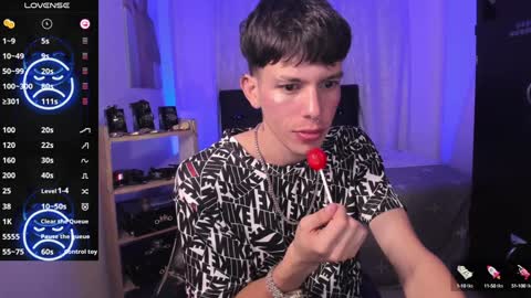 DOMINIC PRINCE   online show from December 3, 9:44 am