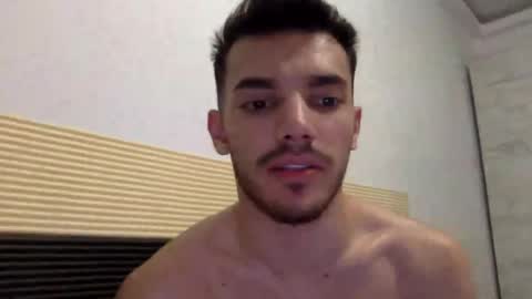 Snapshot of dominicvalente chatting on June 3, 8:47 pm dominicvalente online show from June 3, 8:47 pm