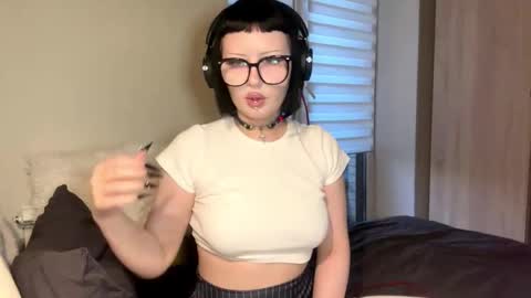 Cati online show from March 28, 12:38 pm