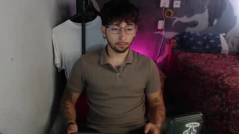 Snapshot of dominus_kane chatting on November 8, 3:01 pm dominus_kane online show from November 8, 3:01 pm