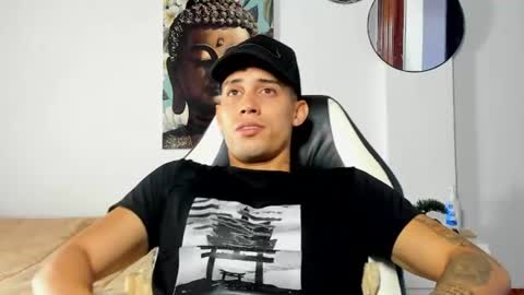 dominyck_ online show from July 11, 4:15 am