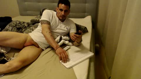 domnorwegian online show from April 15, 6:37 pm