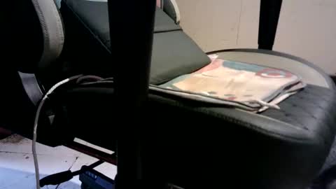 domse999 online show from April 4, 1:52 pm