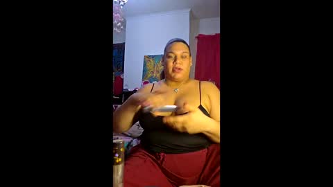domtstopgal online show from May 11, 2:39 am
