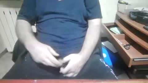 domynius10 online show from March 4, 7:03 am