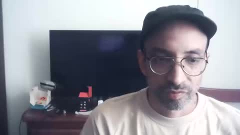 Snapshot of don__chi chatting on December 28, 8:47 pm don__chi online show from December 28, 8:47 pm