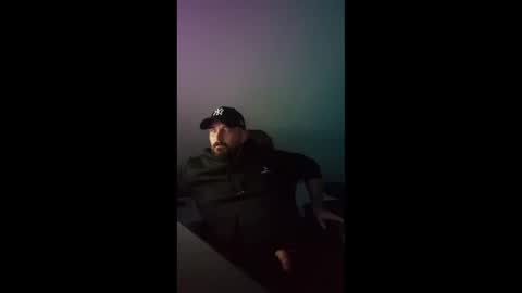 donchriiis online show from October 23, 6:28 pm