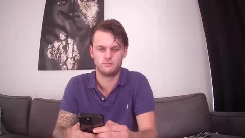 Snapshot of donn053 chatting on October 1, 1:06 pm Papi online show from October 1, 1:06 pm