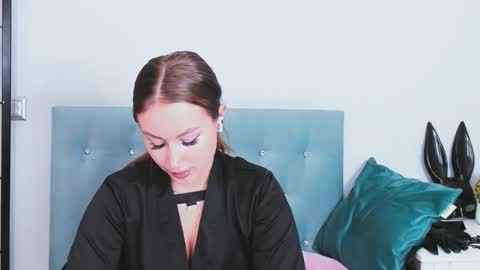 DonnaSensual online show from January 31, 7:11 pm