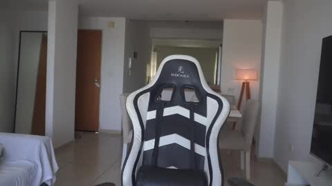 Donatella online show from November 6, 12:06 pm