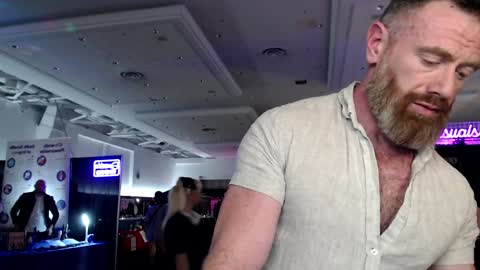 Donny online show from February 1, 2:47 am