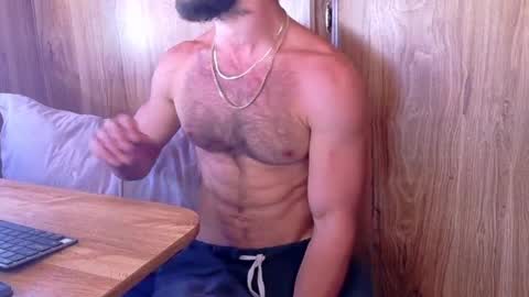 Snapshot of donteinferno_69 chatting on May 14, 10:38 pm Donte Thick online show from May 14, 10:38 pm