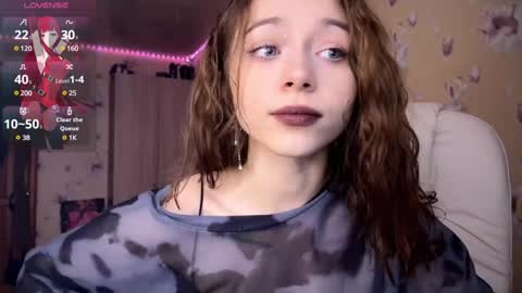 Nicole online show from February 2, 3:49 pm