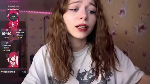 Nicole online show from March 3, 5:18 pm