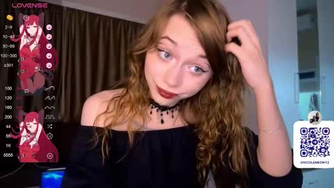 Snapshot of dontoke_ chatting on November 16, 5:29 pm Nicole online show from November 16, 5:29 pm