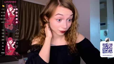 Snapshot of dontoke_ chatting on November 18, 7:07 pm Nicole online show from November 18, 7:07 pm