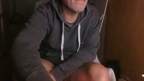 frenchfirefighter online show from March 27, 12:05 pm