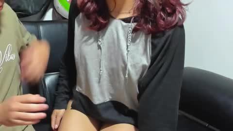 Snapshot of donuts_dd chatting on October 6, 7:17 am Donuts DD online show from October 6, 7:17 am