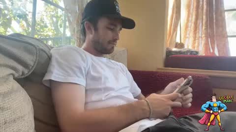 Snapshot of doodleman2077 chatting on September 24, 7:50 pm doodleman2077 online show from September 24, 7:50 pm