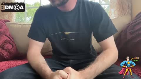 Snapshot of doodleman2077 chatting on October 9, 10:19 pm doodleman2077 online show from October 9, 10:19 pm