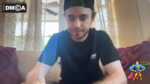 Snapshot of doodleman2077 chatting on October 24, 6:04 pm doodleman2077 online show from October 24, 6:04 pm