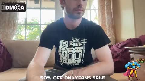 Snapshot of doodleman2077 chatting on October 27, 5:39 pm doodleman2077 online show from October 27, 5:39 pm