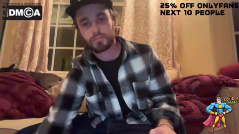 Snapshot of doodleman2077 chatting on November 26, 8:26 am doodleman2077 online show from November 26, 8:26 am