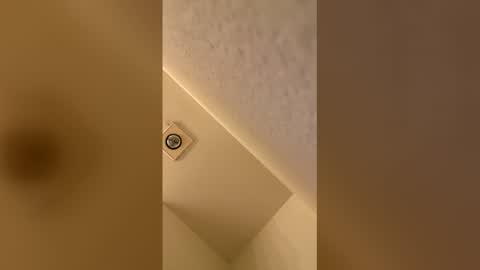 doodlez224472 online show from April 21, 8:01 pm