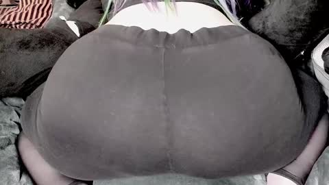 Snapshot of doomednympho chatting on January 12, 8:03 pm DOOM online show from January 12, 8:03 pm