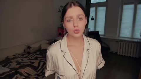 Joey online show from November 30, 10:19 am