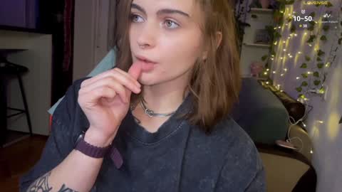 Alice online show from December 23, 2:50 pm