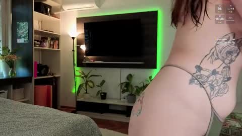 Alice online show from April 18, 9:24 am