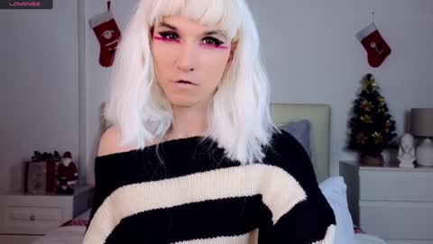 Helen   my second account  online show from January 9, 5:34 am