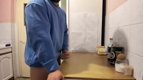 menu  below online show from December 15, 1:22 pm