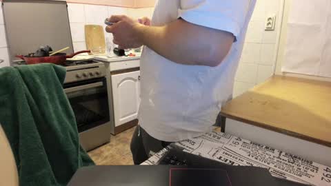 menu  below online show from December 22, 8:16 am