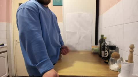 menu  below online show from December 27, 8:39 pm