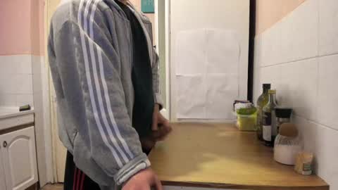 menu  below online show from February 27, 5:24 am