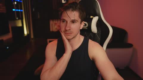 Dorian Reyes online show from June 2, 10:56 pm