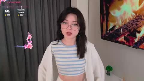 Snapshot of doris_lewis chatting on November 7, 6:02 am Maria online show from November 7, 6:02 am