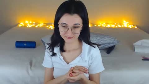 Your Dorotty online show from December 6, 1:29 am