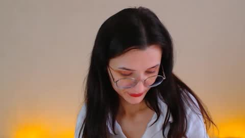 Your Dorotty online show from November 25, 7:19 am