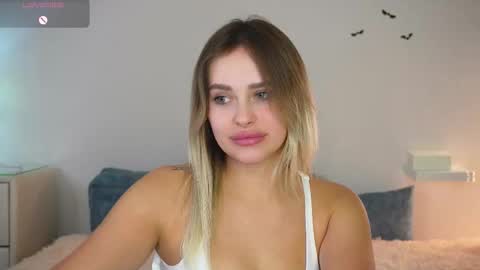 Snapshot of dorretangel chatting on November 23, 2:17 pm Amy online show from November 23, 2:17 pm