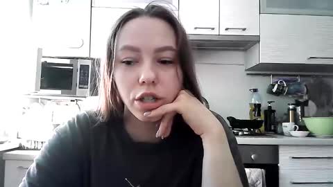 Dorrie Ann online show from March 8, 7:05 am