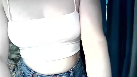 Snapshot of dorrie_ann chatting on July 10, 4:50 am Dorrie Ann online show from July 10, 4:50 am
