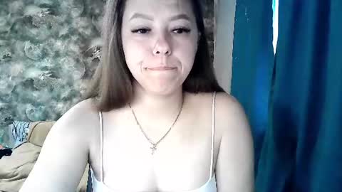 Snapshot of dorrie_ann chatting on July 18, 7:12 am Dorrie Ann online show from July 18, 7:12 am