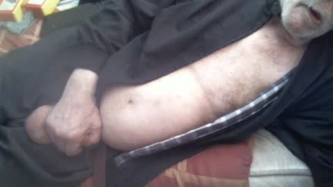 Snapshot of dorsetbiker714 chatting on July 25, 11:19 am Hello welcome to Slutsville I am the Naked Chef really but you may call me Peter online show from July 25, 11:19 am